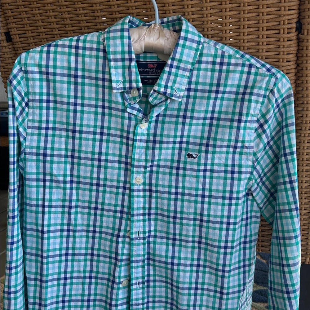 Vineyard Vines boys Teal and Navy Plaid Shirt, size M 12-14